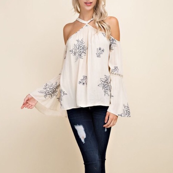 Flare Sleeve Floral Halter - Picture 2 of 5